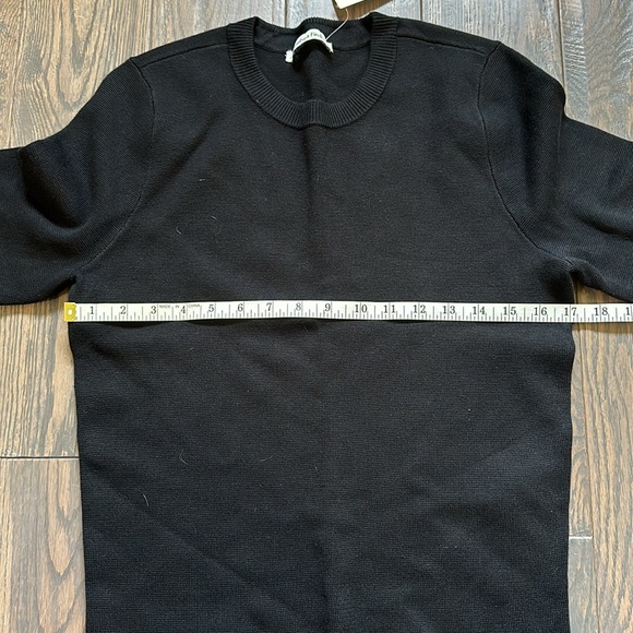 NWT Abercrombie Sweater - Picture 5 of 5